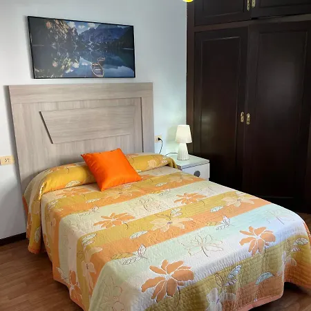 Playa De La Concha Apartment